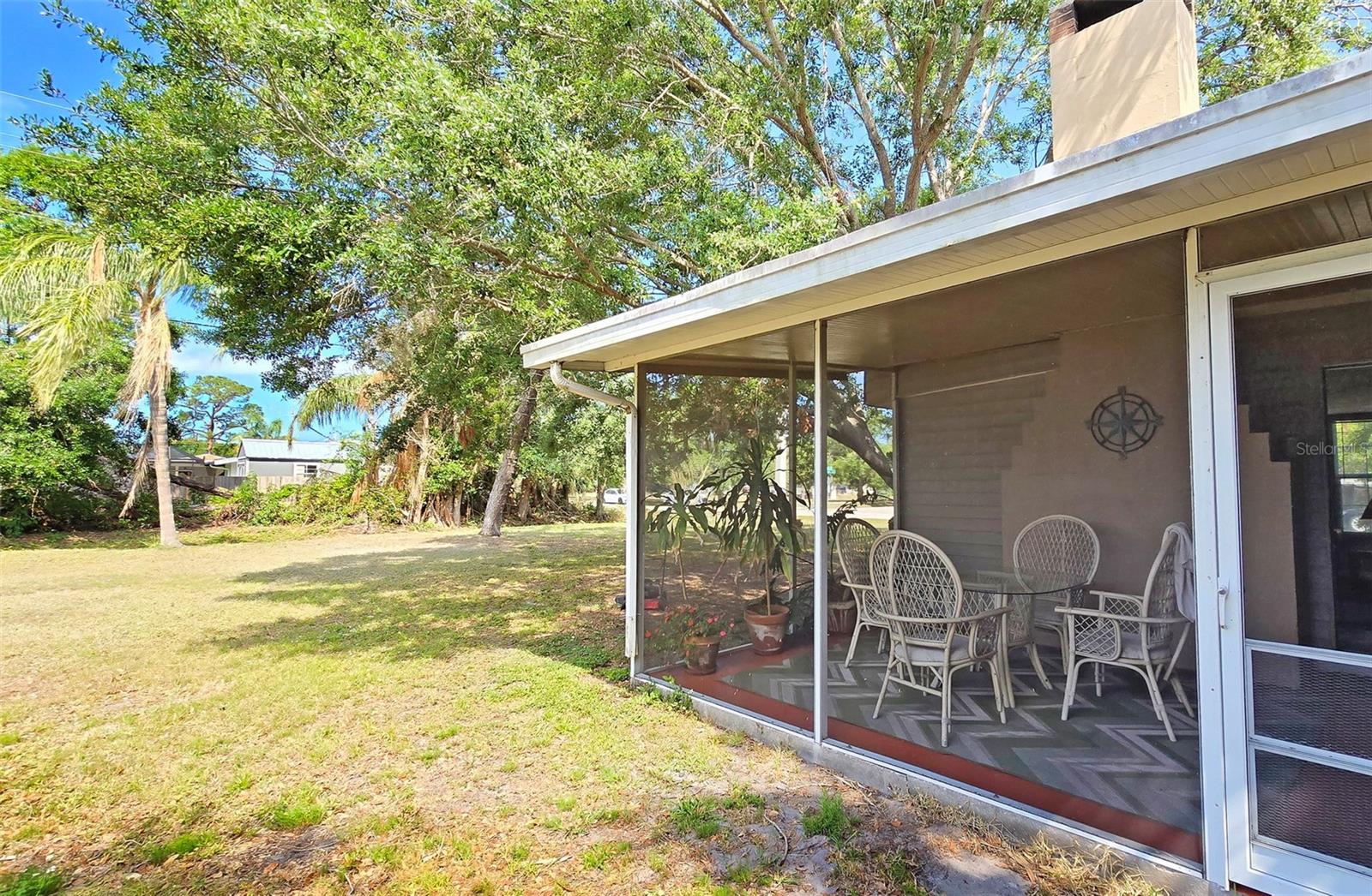 Image 7 of 32 For 2906 Arlington Street