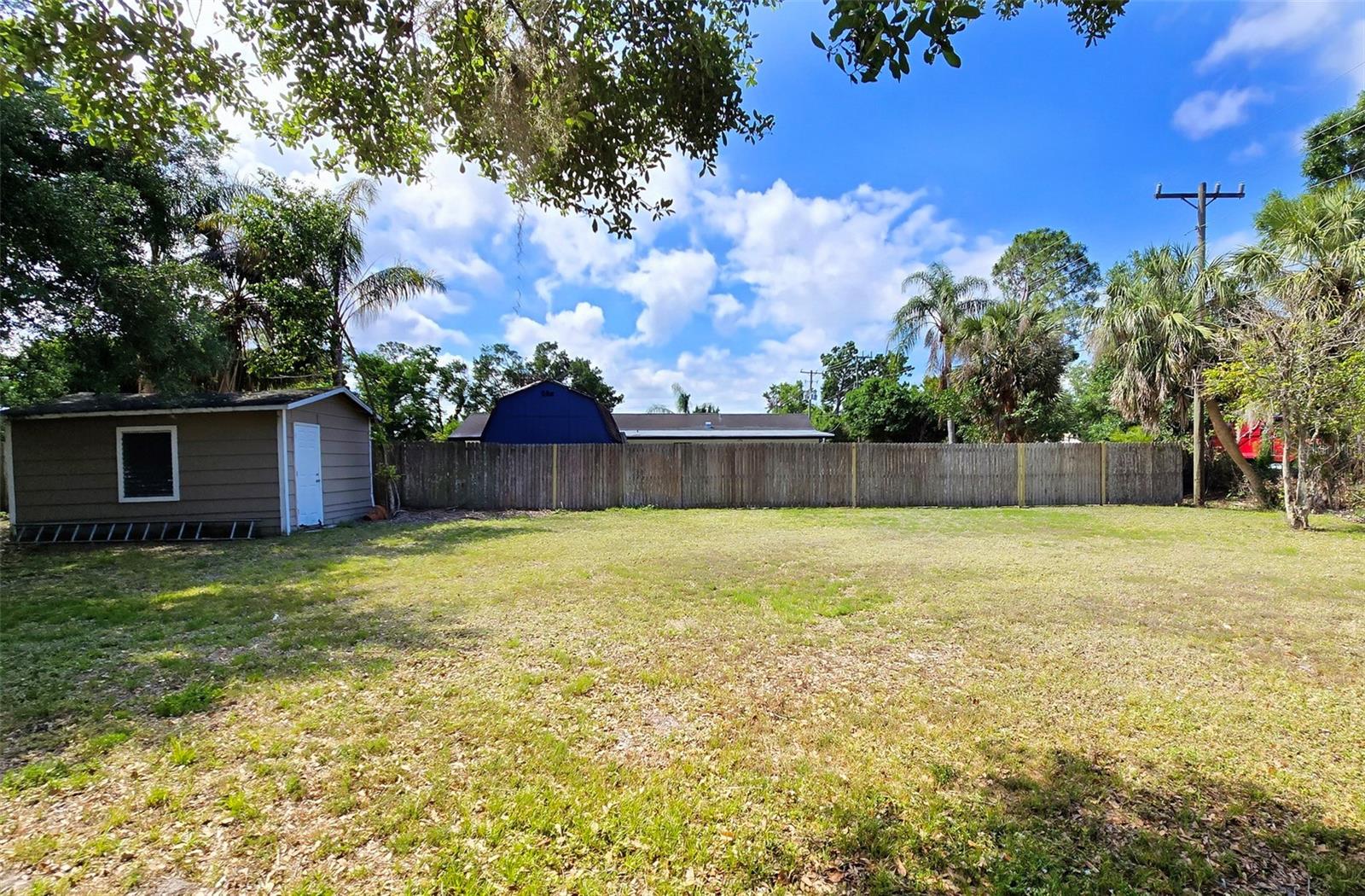 Image 8 of 32 For 2906 Arlington Street