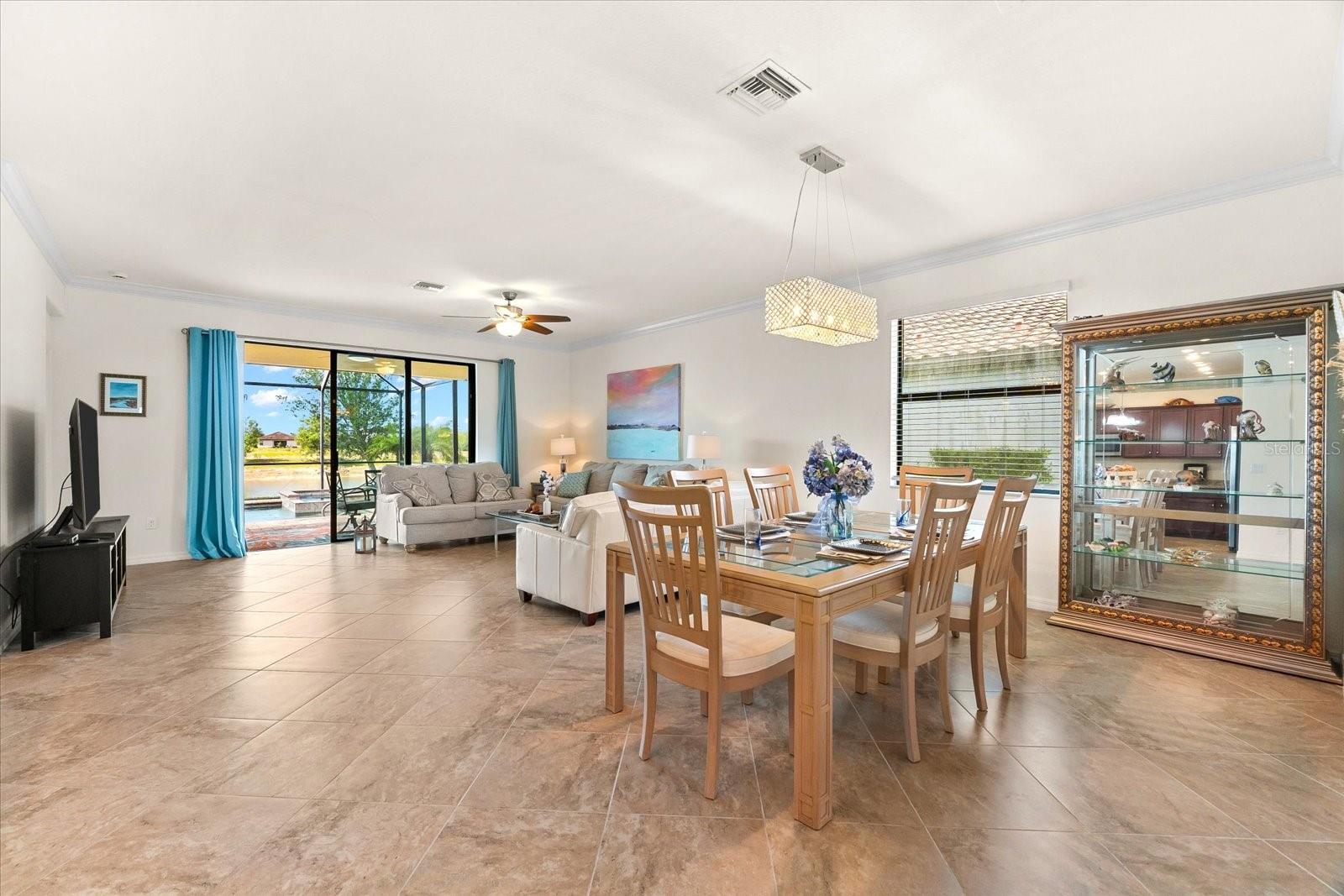 Image 11 of 34 For 12501 Cinqueterre Drive