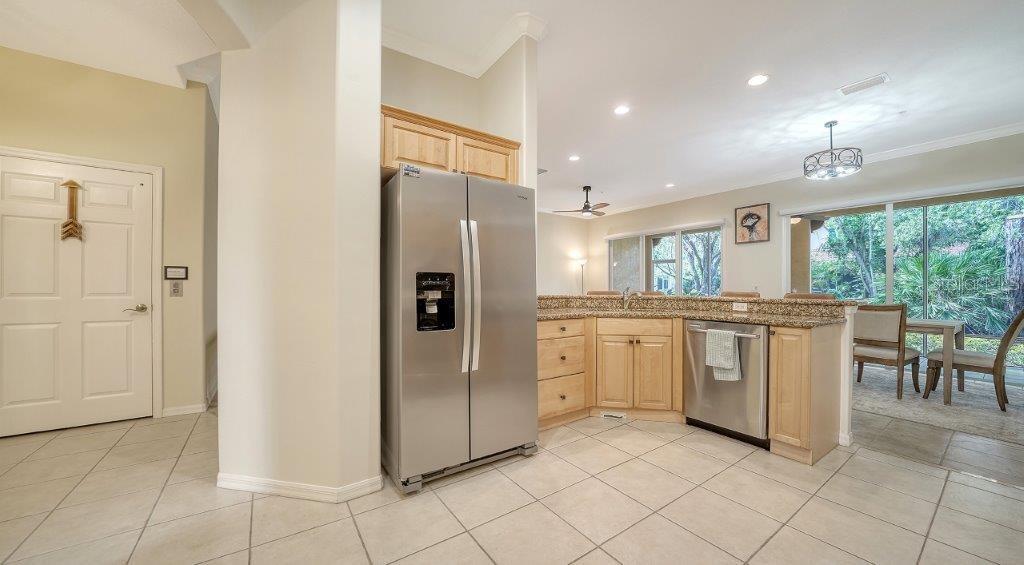 Image 18 of 55 For 3623 Square West Lane 5