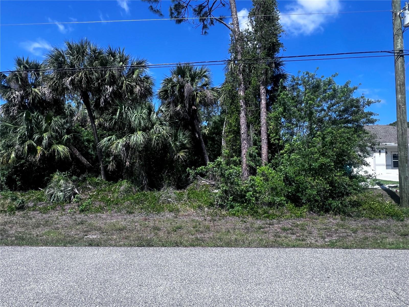 Image 2 of 2 For 449 Flamingo Boulevard