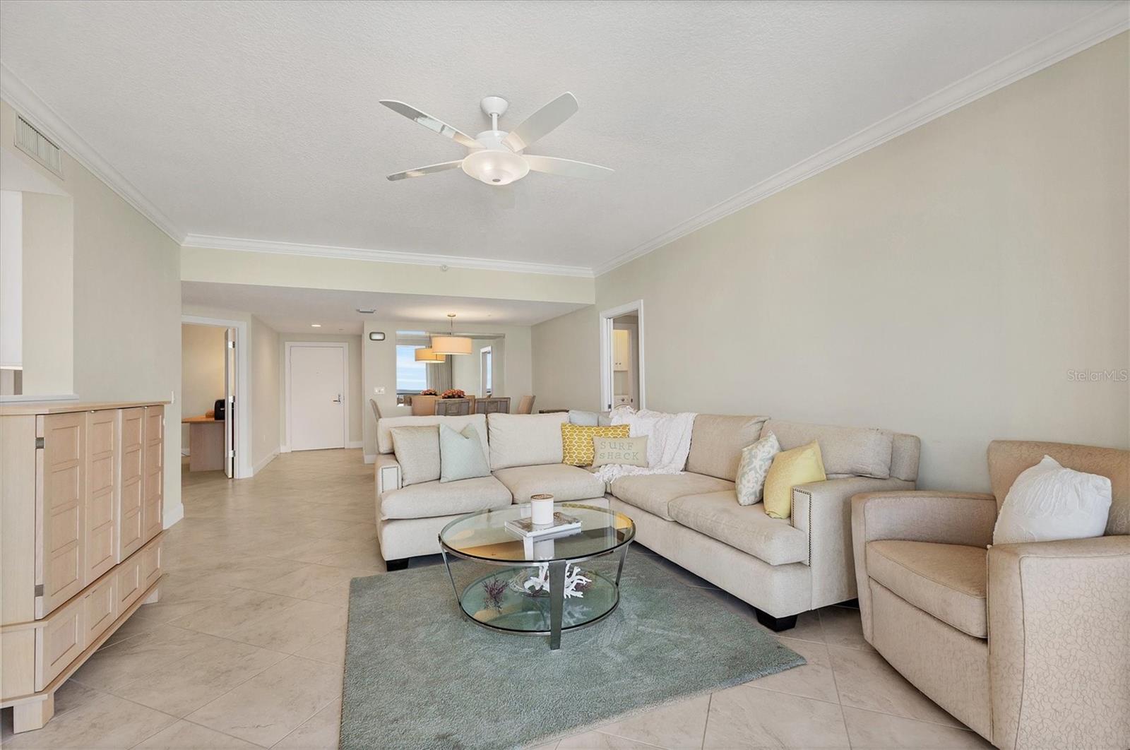 Image 21 of 41 For 1800 Benjamin Franklin Drive B310