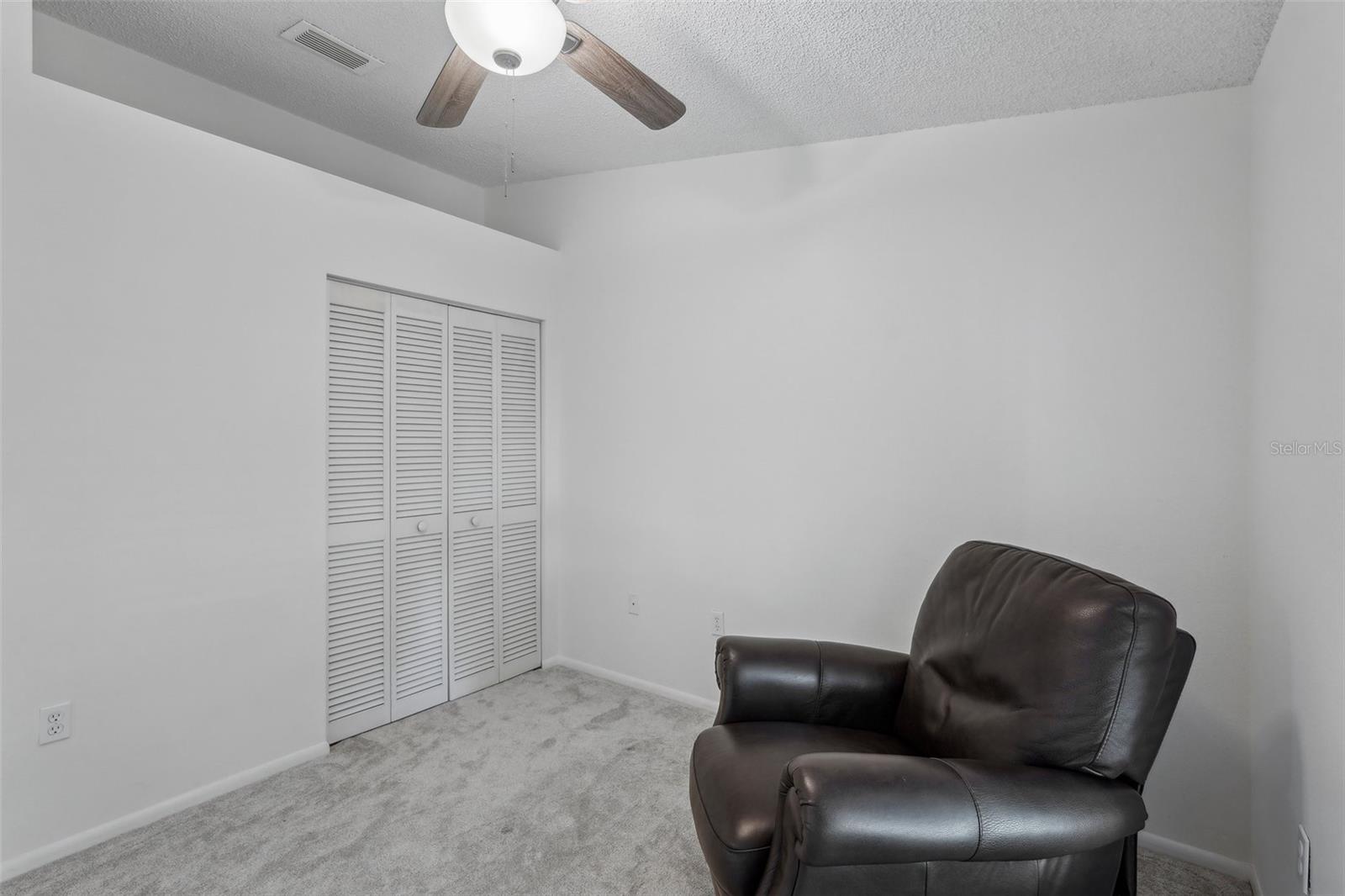 Image 12 of 28 For 5382 Royal Palm Avenue 5382