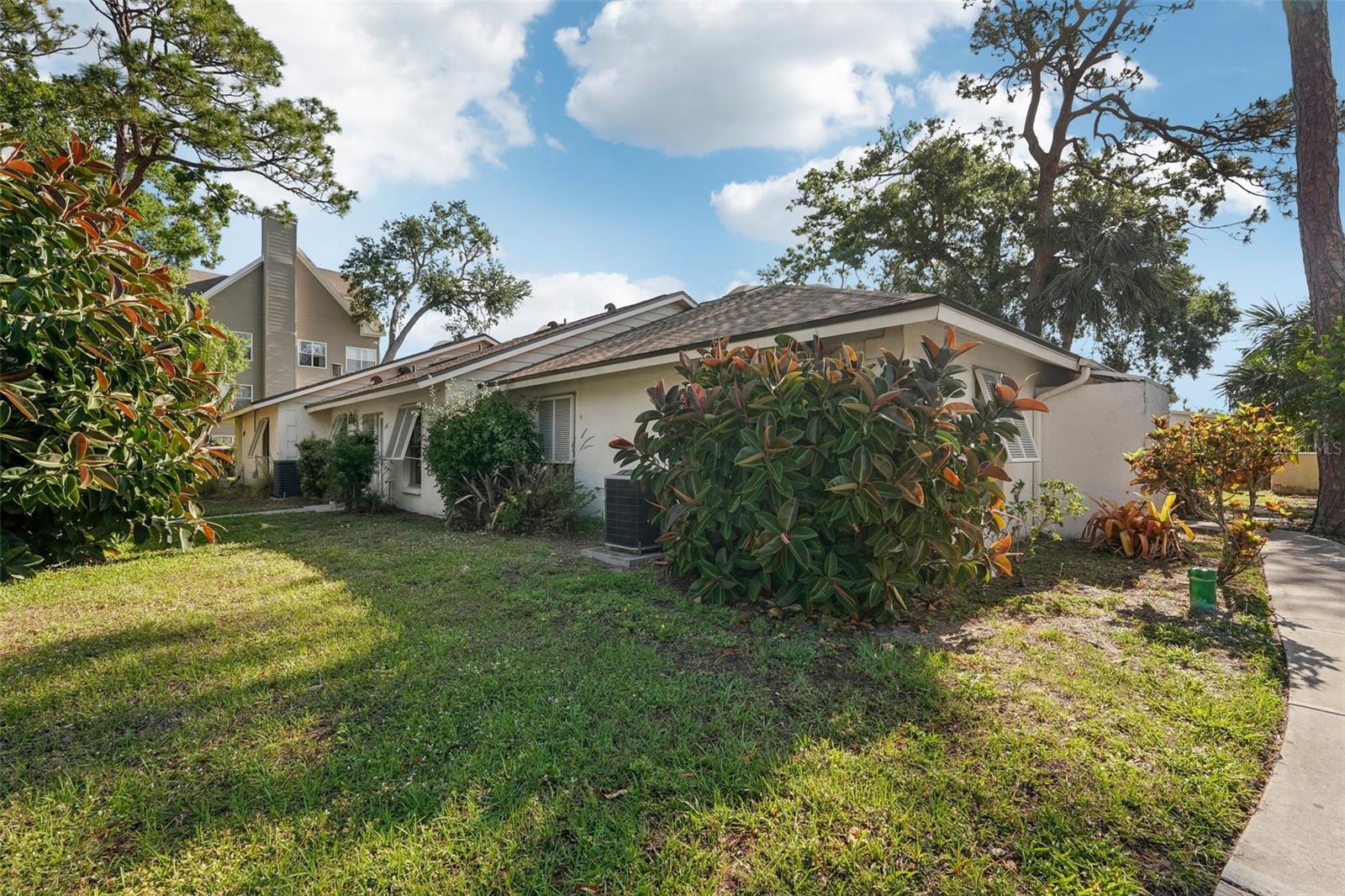 Image 2 of 28 For 5382 Royal Palm Avenue 5382