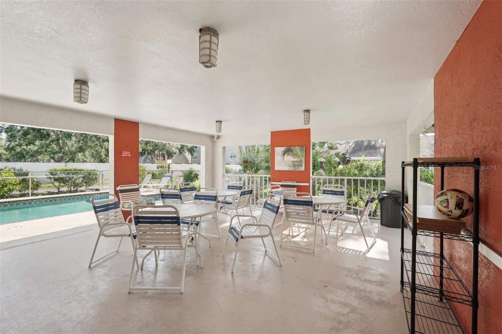 Image 24 of 28 For 5382 Royal Palm Avenue 5382