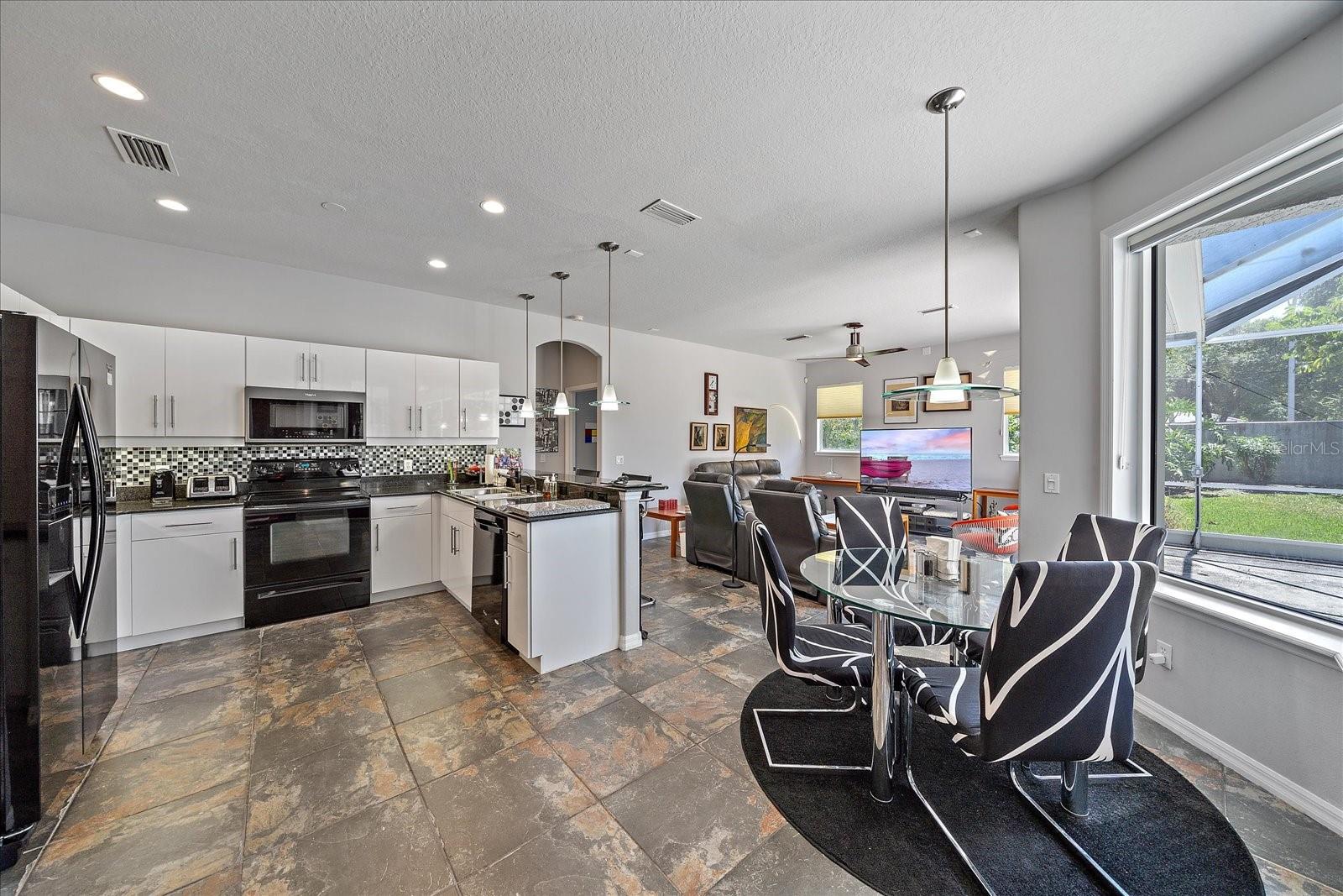 Image 10 of 36 For 5554 Eastwind Drive