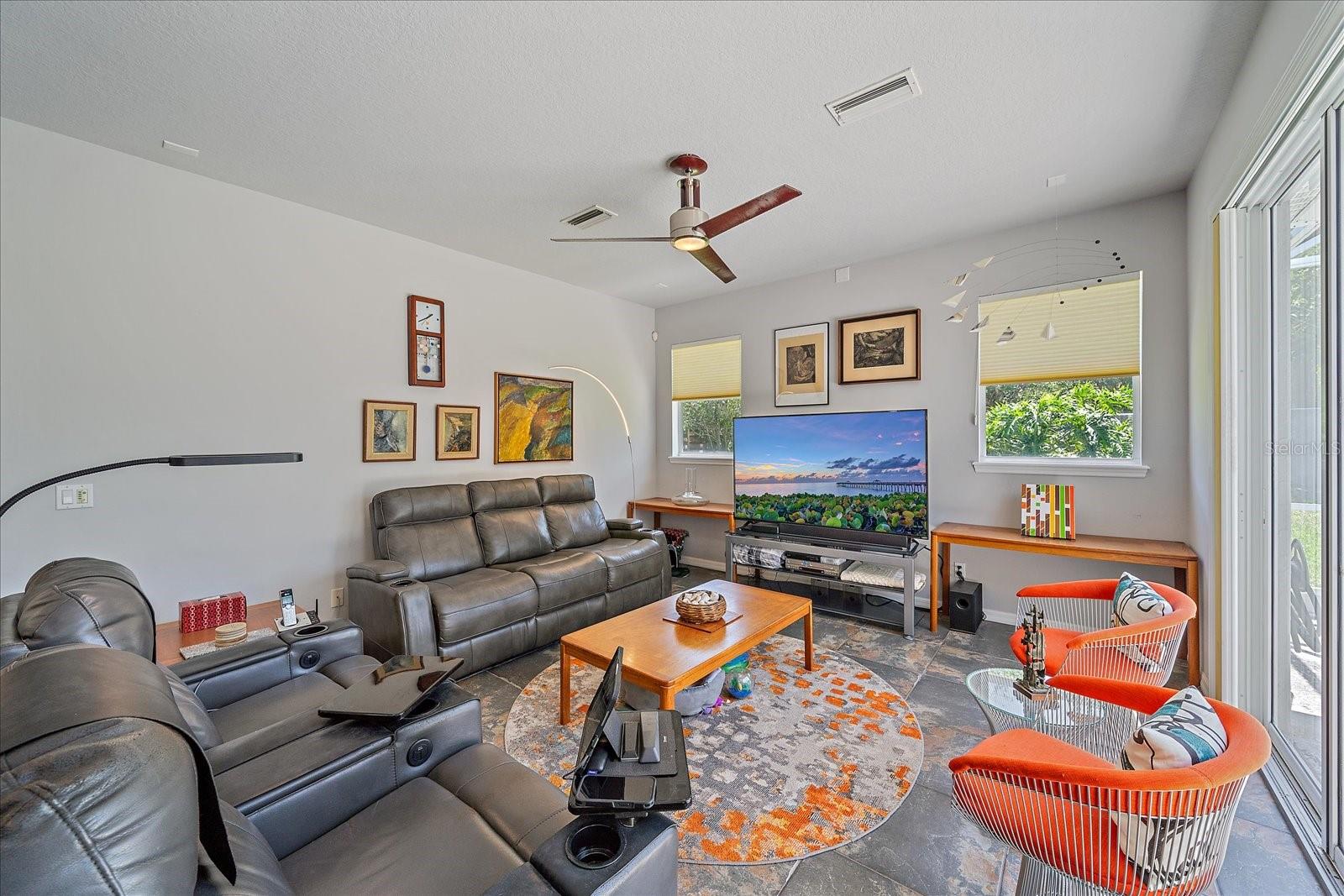 Image 17 of 36 For 5554 Eastwind Drive