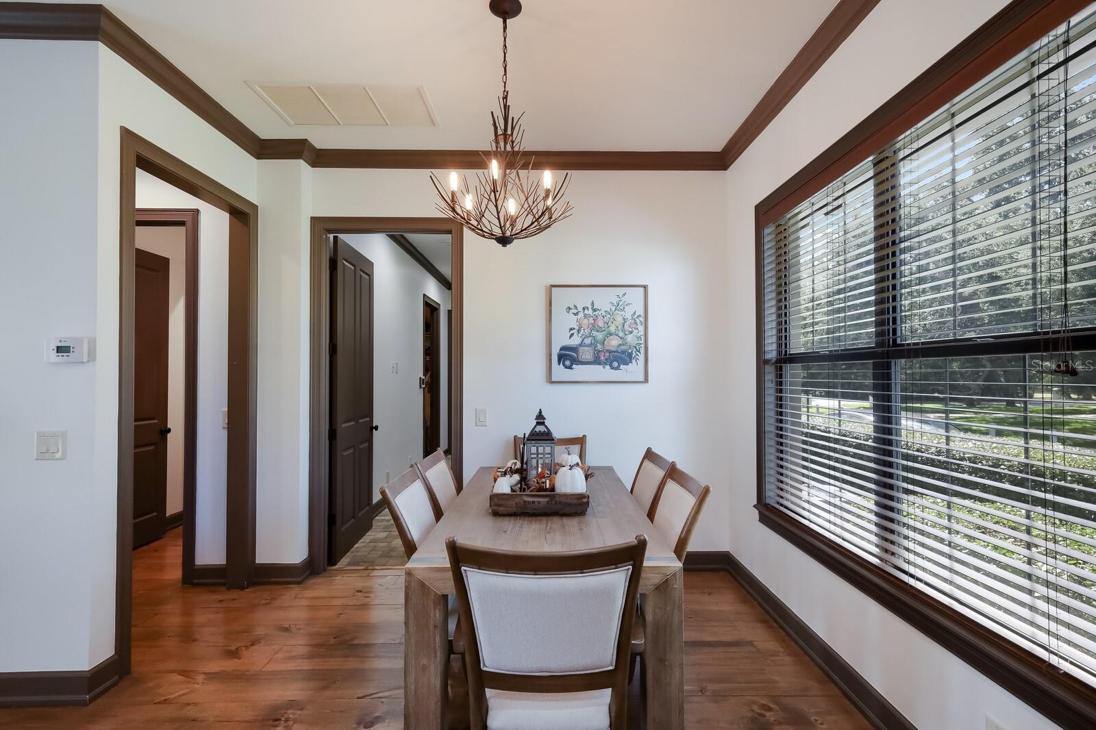 Image 27 of 67 For 4610 13th Street W