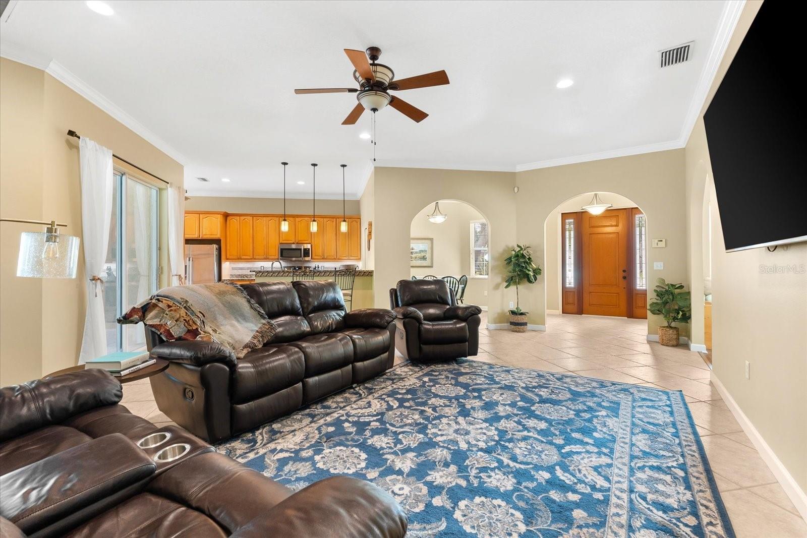 Image 12 of 75 For 9146 16th Avenue Circle Nw