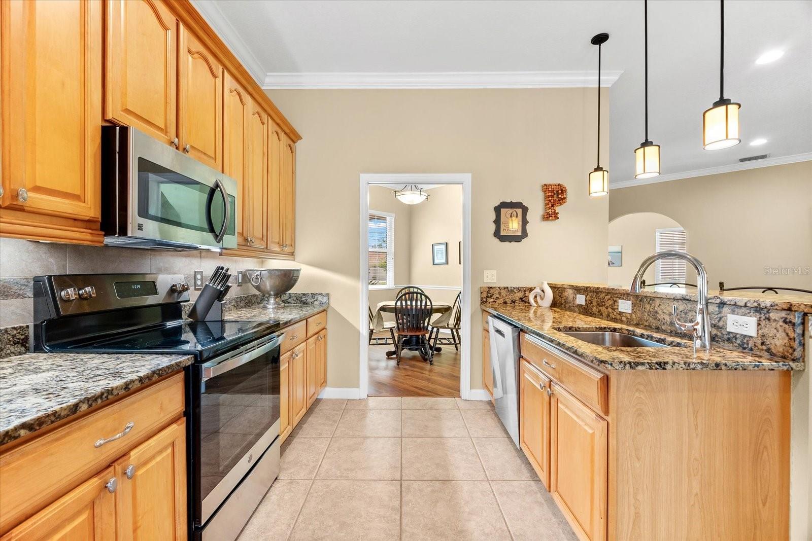 Image 22 of 75 For 9146 16th Avenue Circle Nw