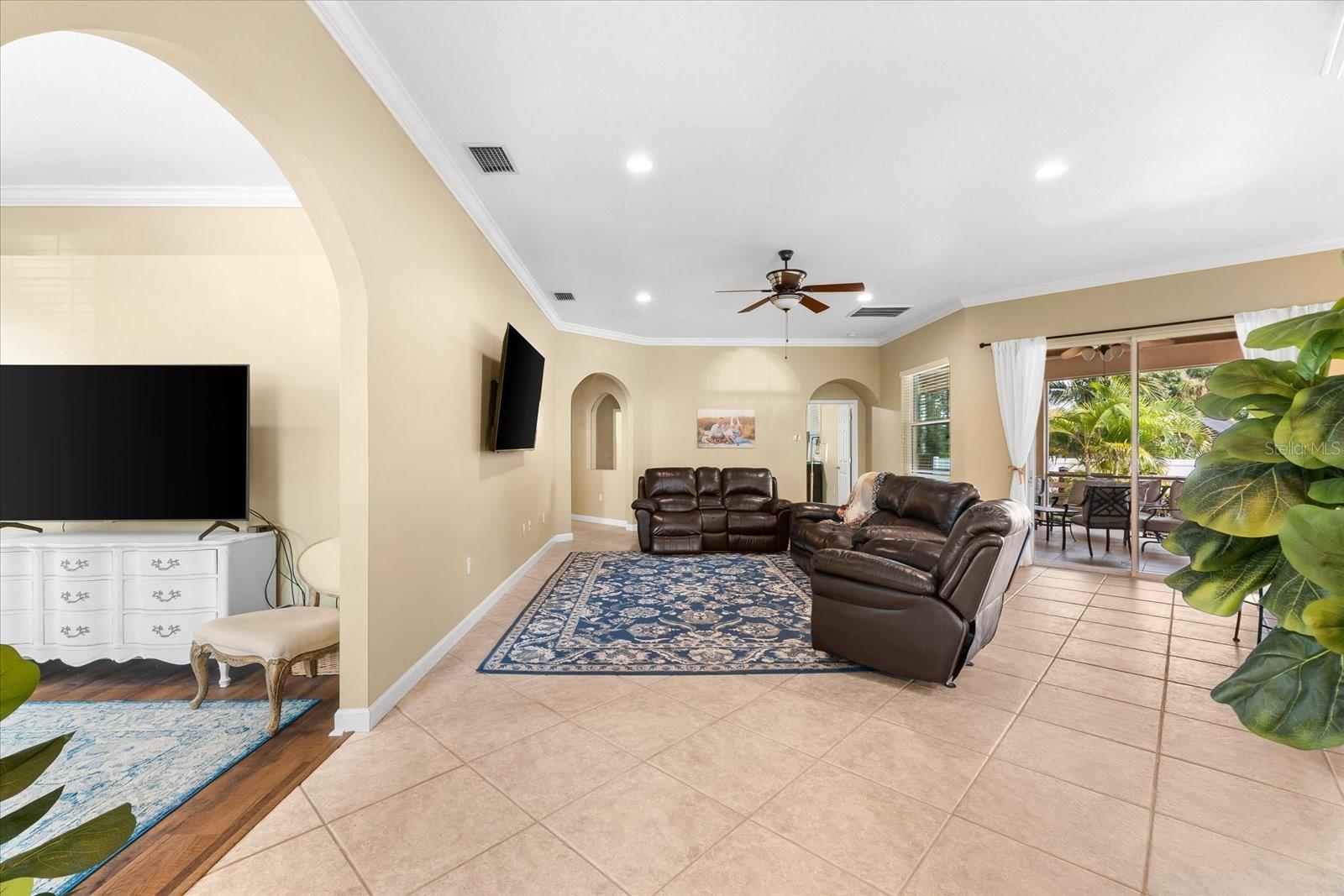 Image 7 of 75 For 9146 16th Avenue Circle Nw