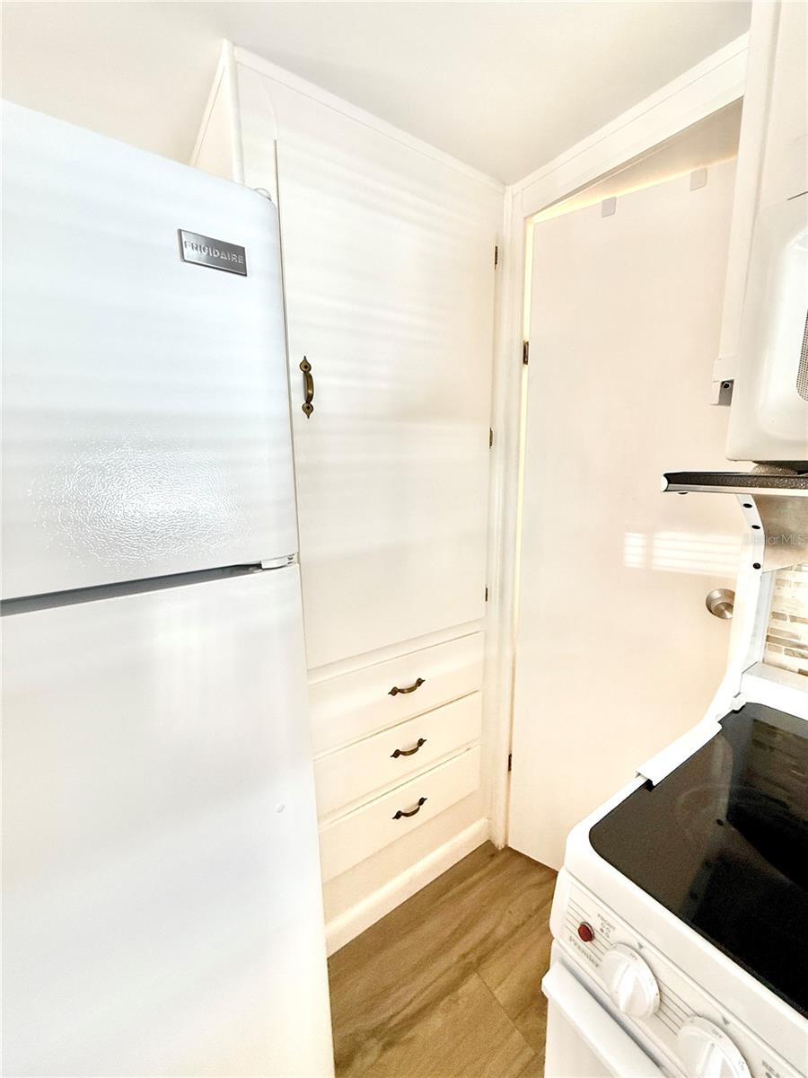 Image 5 of 25 For 3300 26th Avenue E 217