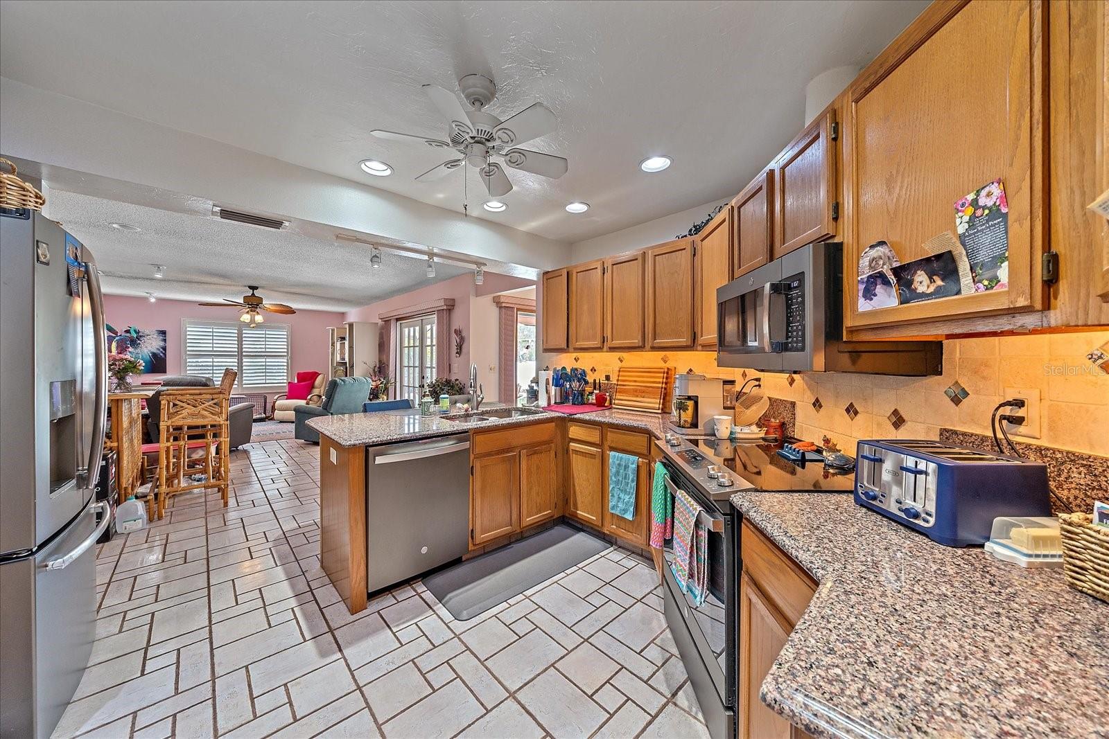 Image 18 of 28 For 4053 Lancaster Drive