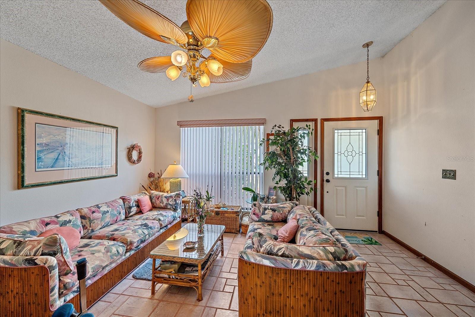 Image 7 of 28 For 4053 Lancaster Drive