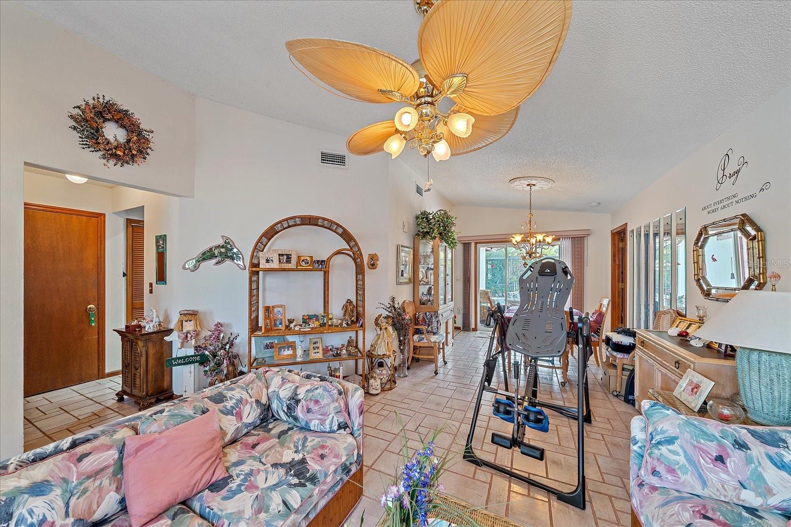 Image 8 of 28 For 4053 Lancaster Drive
