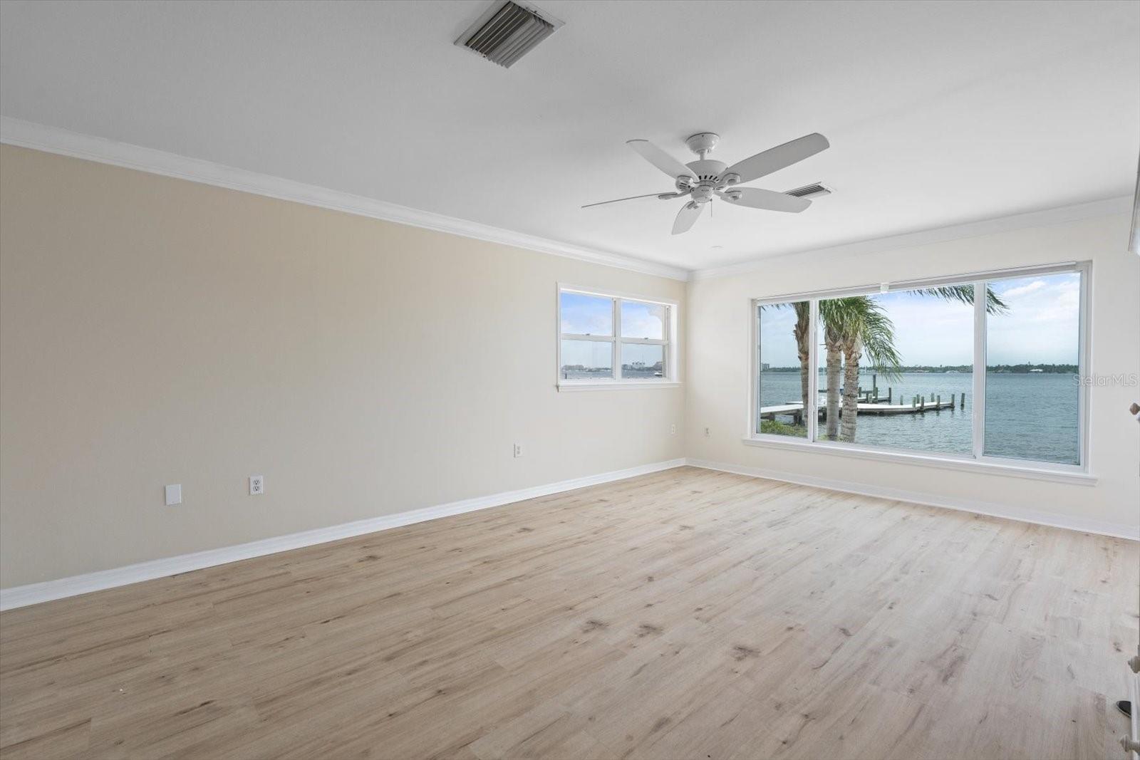 Image 18 of 58 For 1907 4th Street W