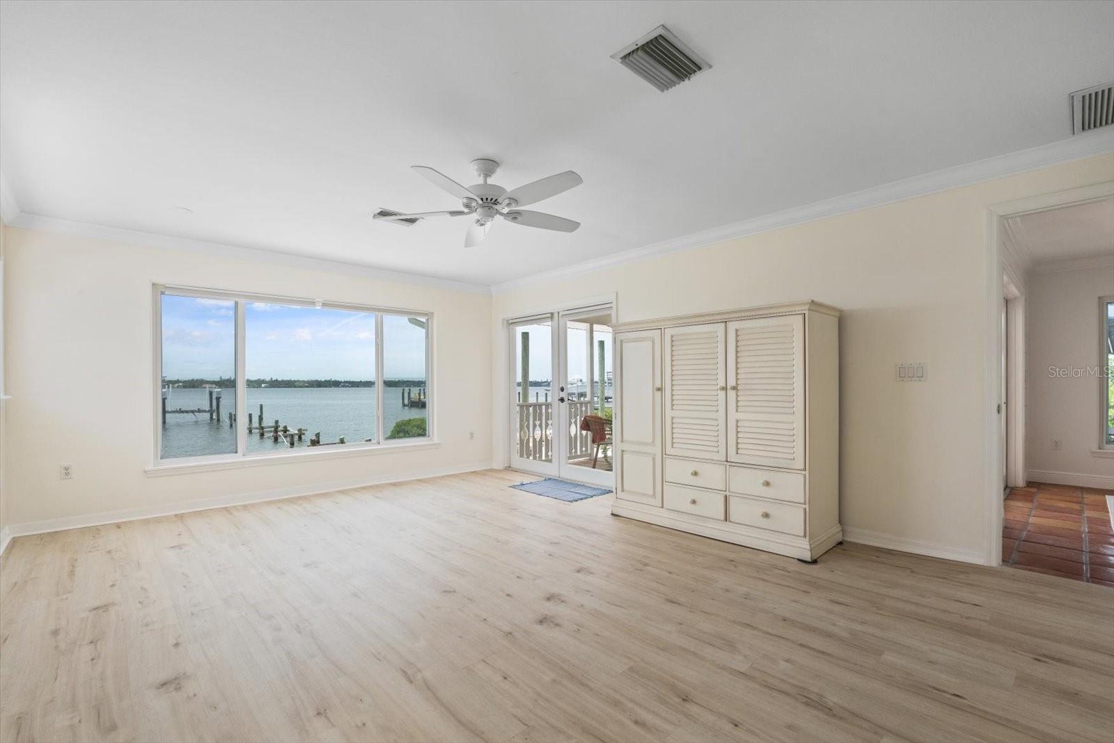 Image 19 of 58 For 1907 4th Street W