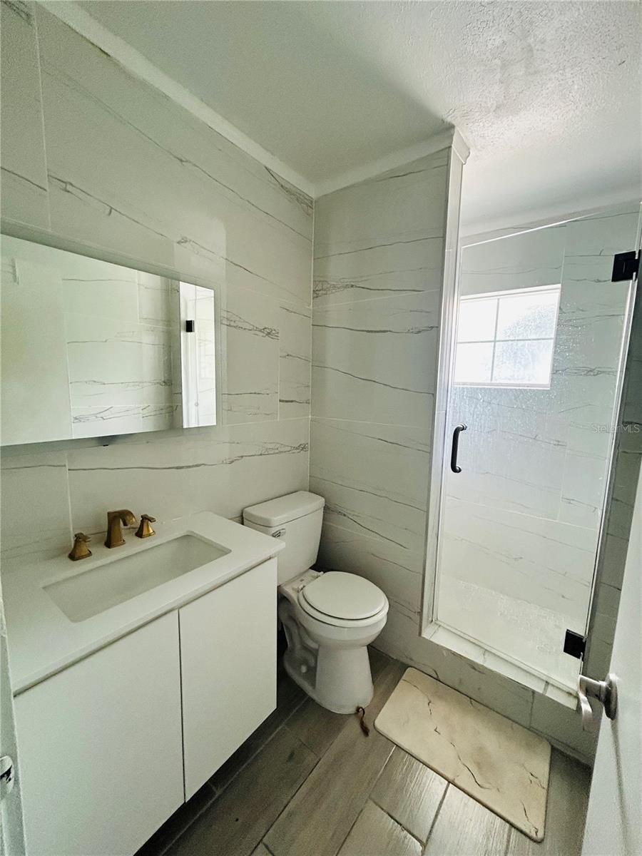 Image 10 of 16 For 3101 Bee Ridge Road 221