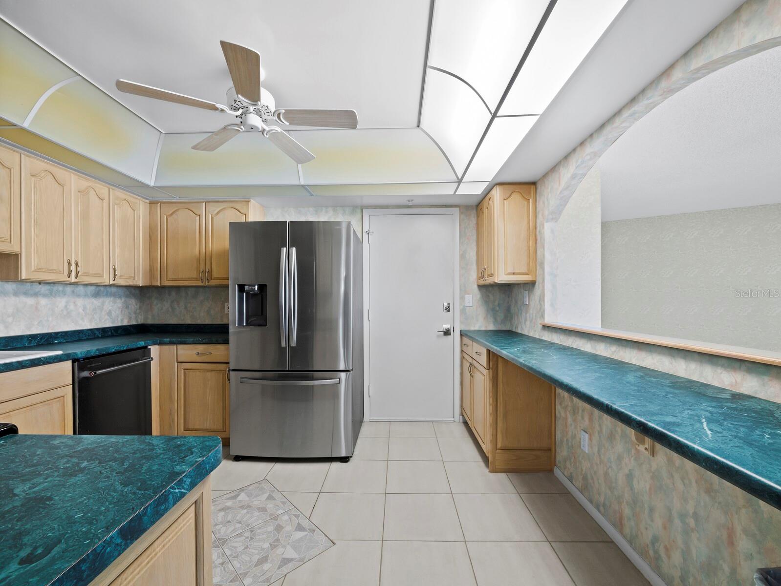 Image 11 of 39 For 2301 Gulf Of Mexico Drive 36n
