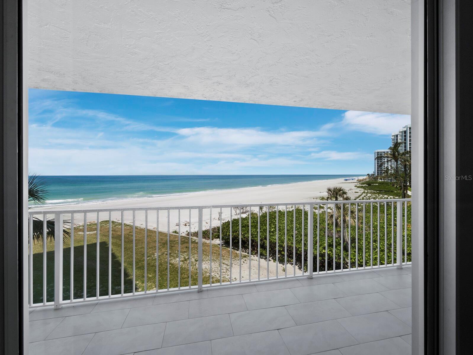 Image 14 of 39 For 2301 Gulf Of Mexico Drive 36n