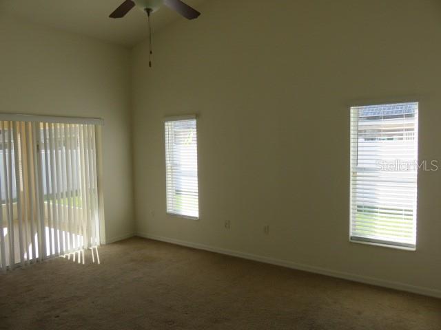 Image 14 of 33 For 3507 14th Court E