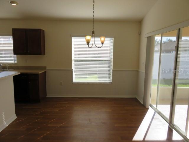 Image 7 of 33 For 3507 14th Court E
