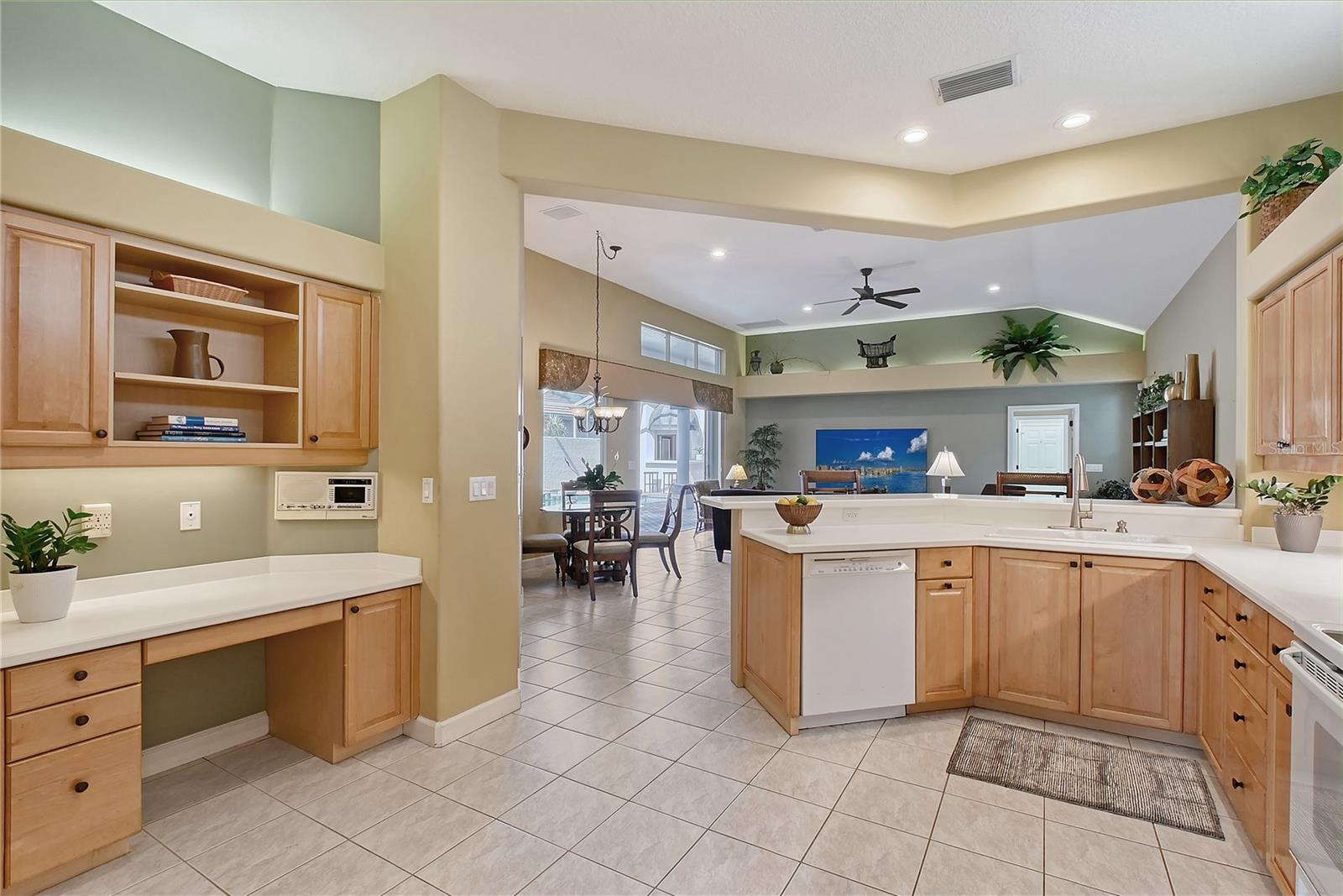 Image 41 of 71 For 7805 Allen Robertson Place