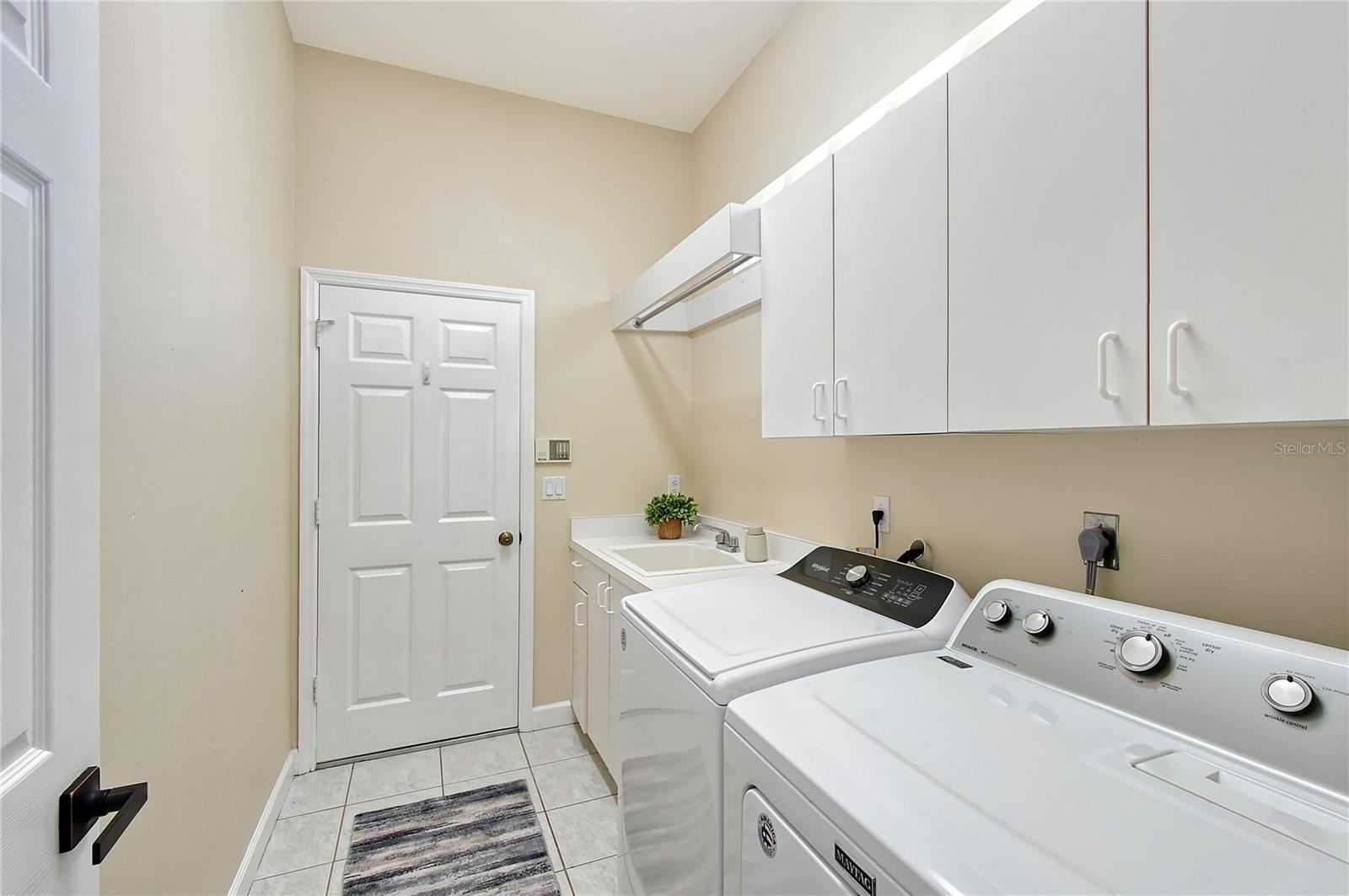 Image 52 of 71 For 7805 Allen Robertson Place