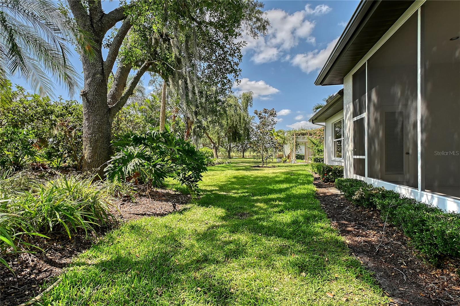 Image 54 of 71 For 7805 Allen Robertson Place