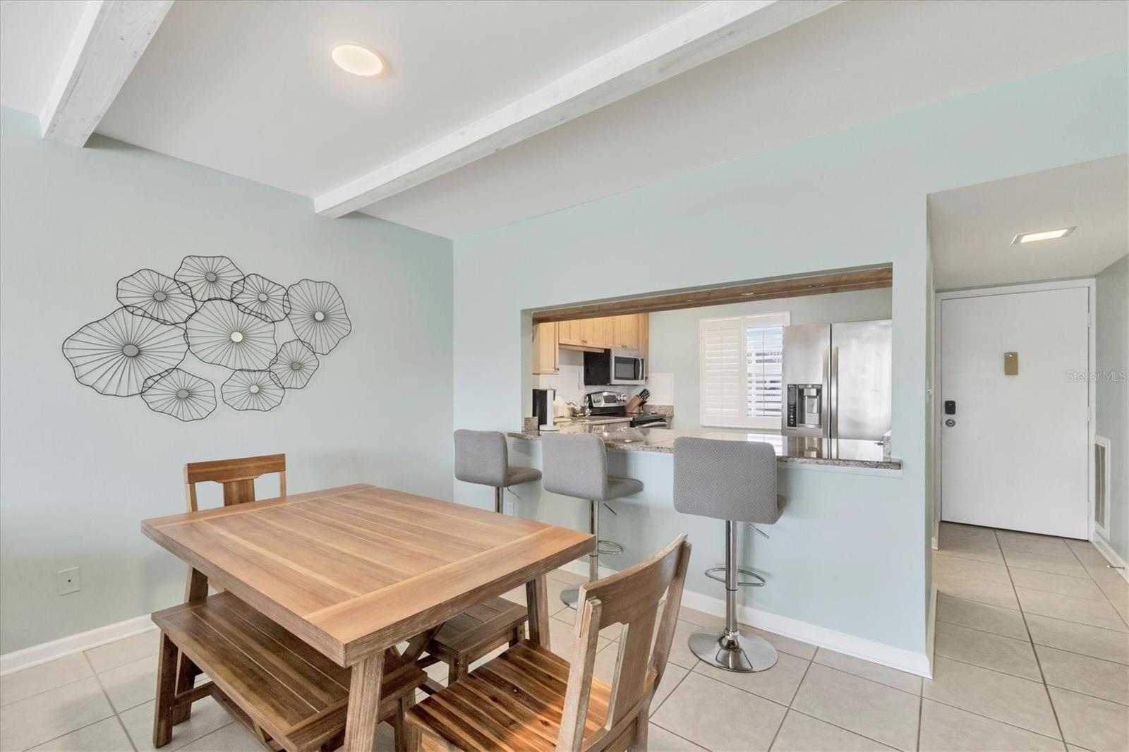 Image 17 of 75 For 4380 Exeter Drive 304