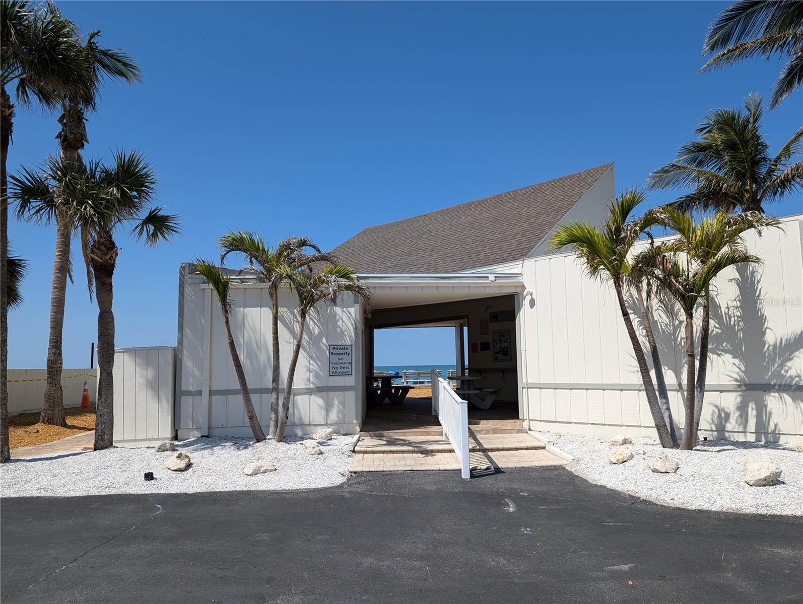 Image 68 of 75 For 4380 Exeter Drive 304