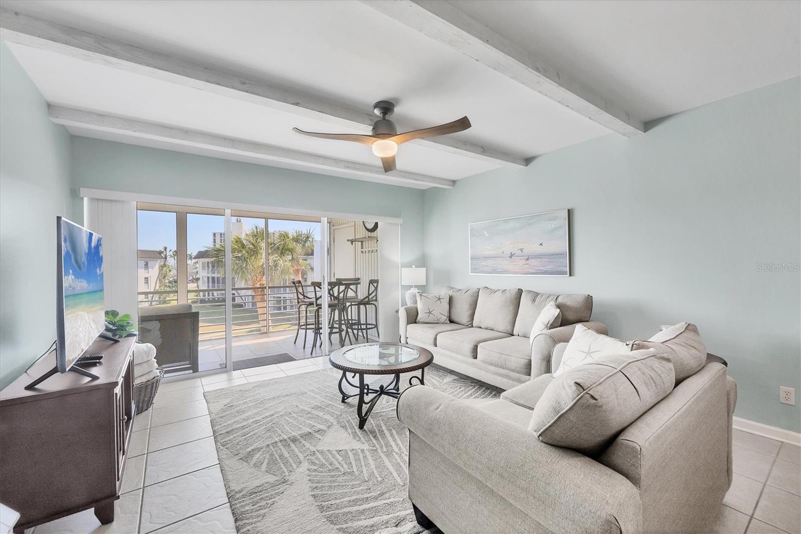 Image 8 of 75 For 4380 Exeter Drive 304