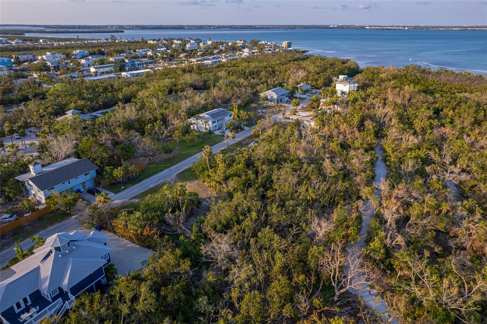 Image 24 of 38 For 560 Gulf Bay Road