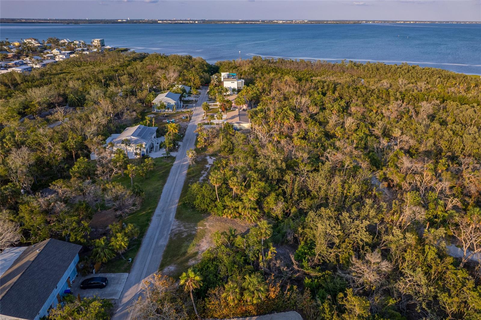 Image 25 of 38 For 560 Gulf Bay Road