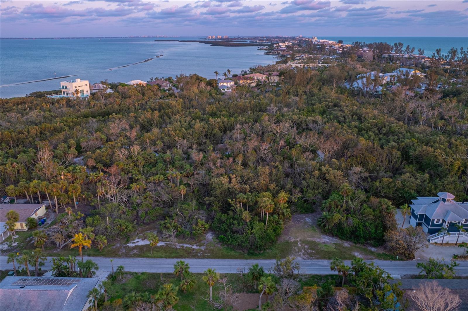 Image 30 of 38 For 560 Gulf Bay Road