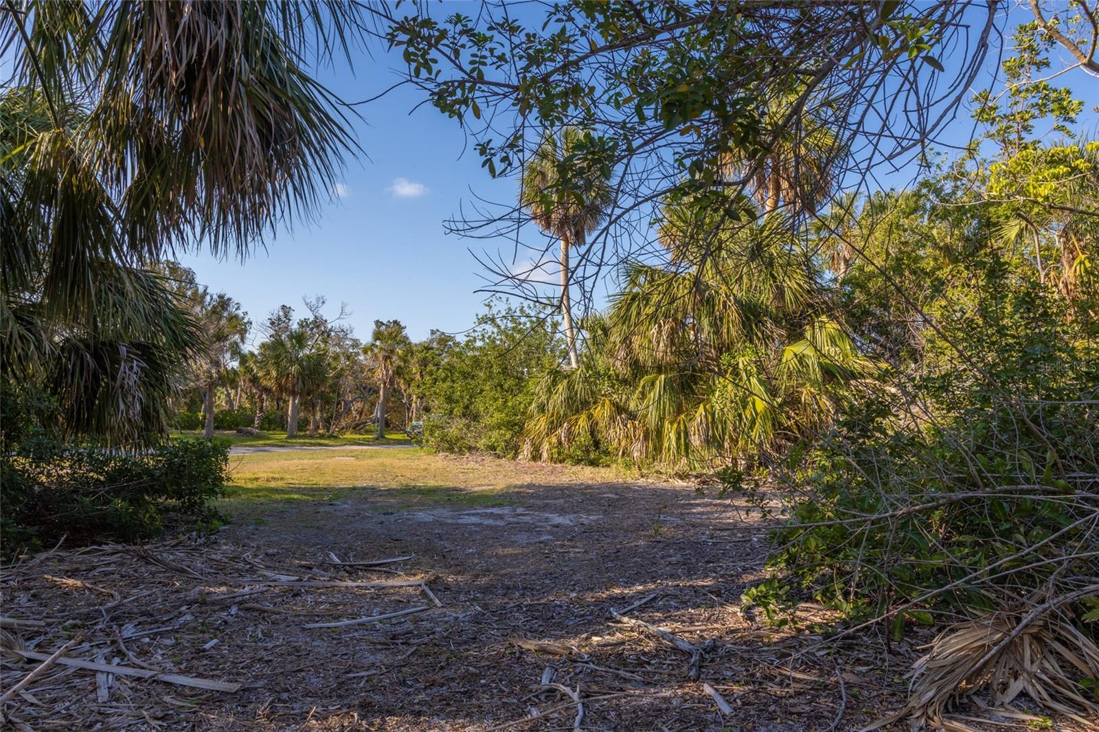 Image 7 of 38 For 560 Gulf Bay Road