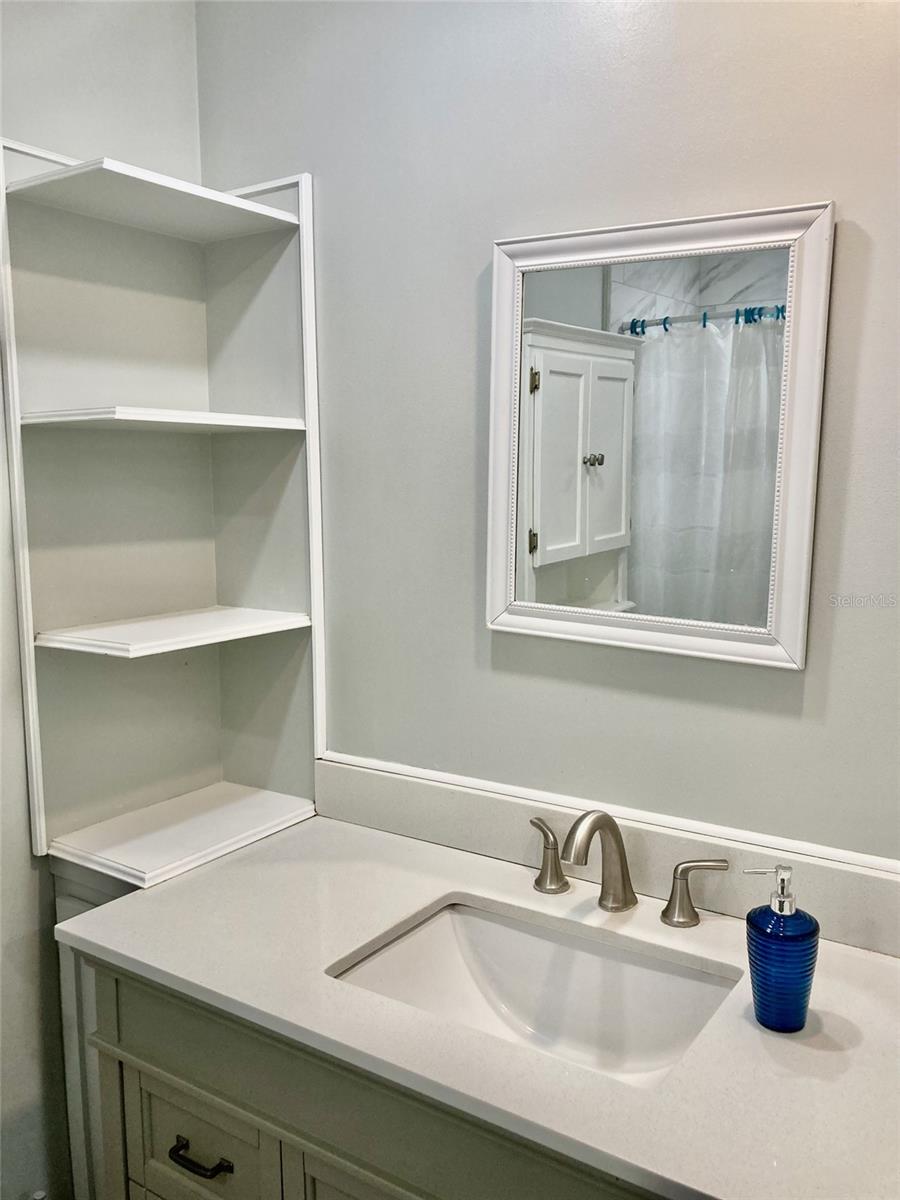 Image 11 of 17 For 305 47th Avenue Drive W 345
