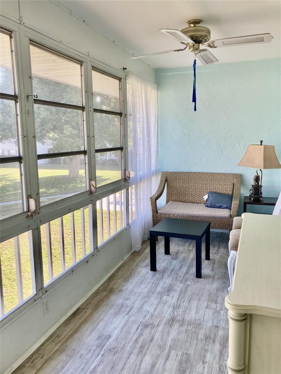 Image 13 of 17 For 305 47th Avenue Drive W 345