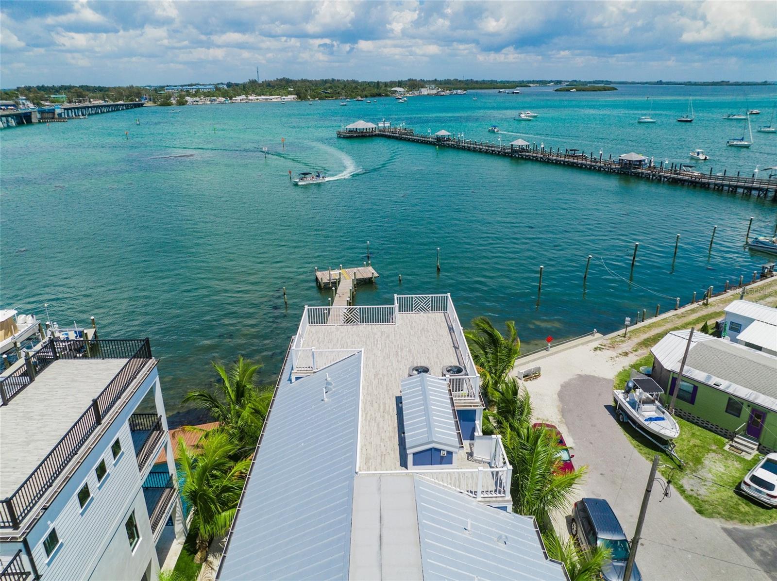 Image 82 of 92 For 201 Bay Drive N