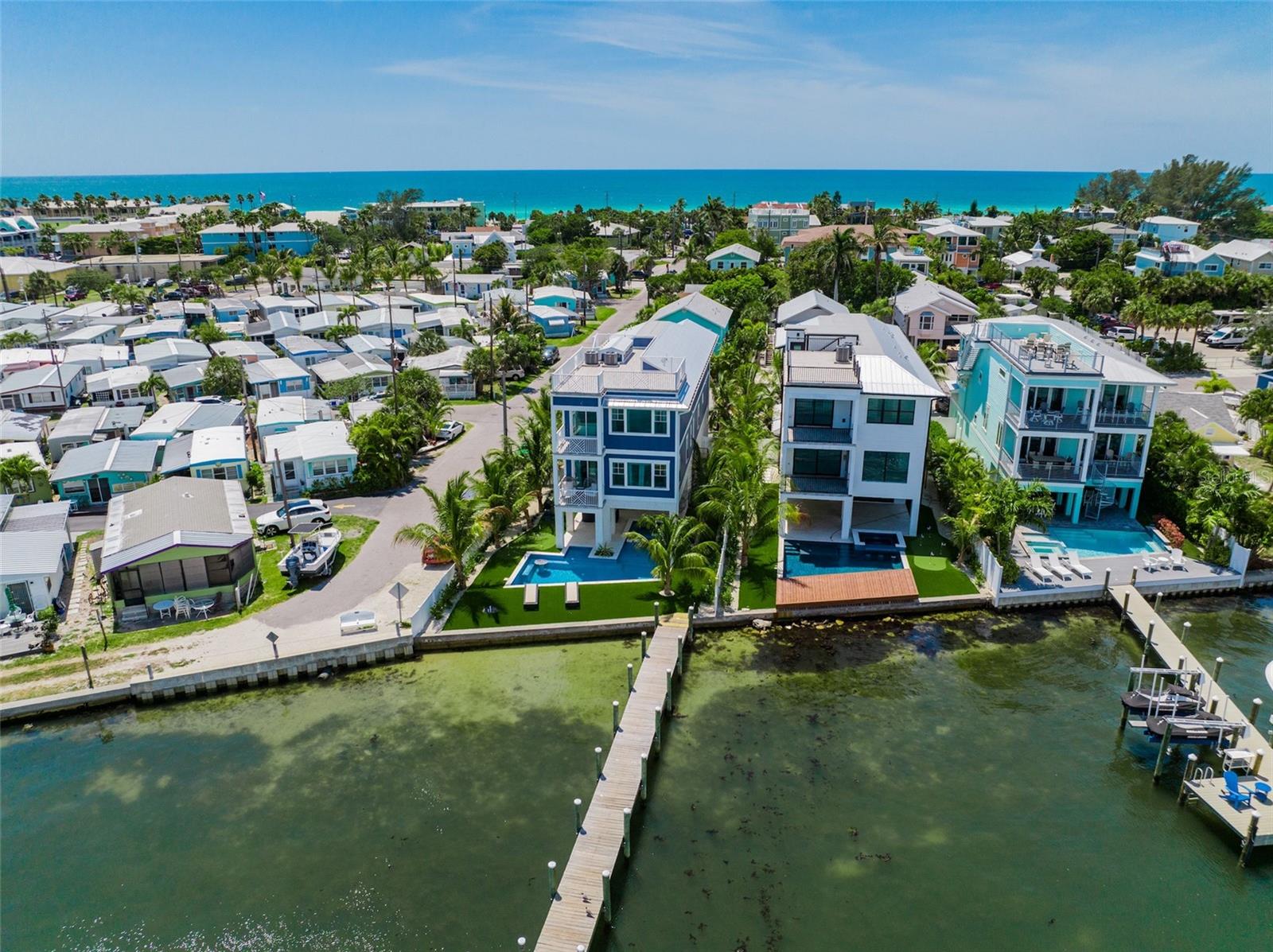 Image 85 of 92 For 201 Bay Drive N