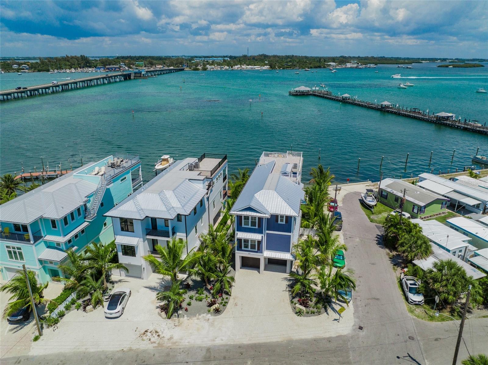 Image 92 of 92 For 201 Bay Drive N