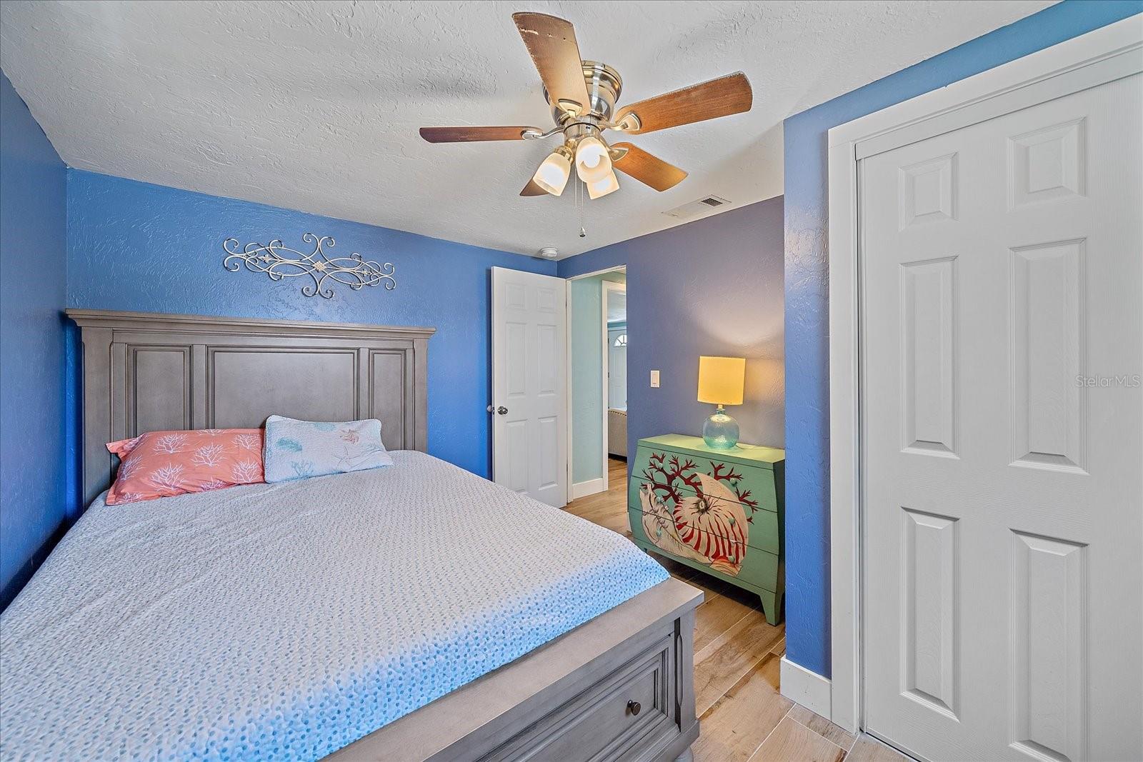 Image 17 of 29 For 130 Seminole Drive