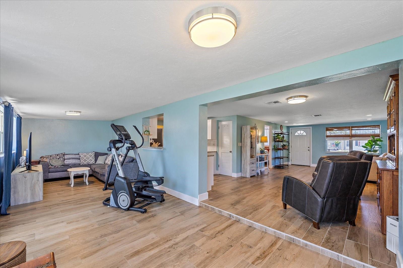 Image 6 of 29 For 130 Seminole Drive