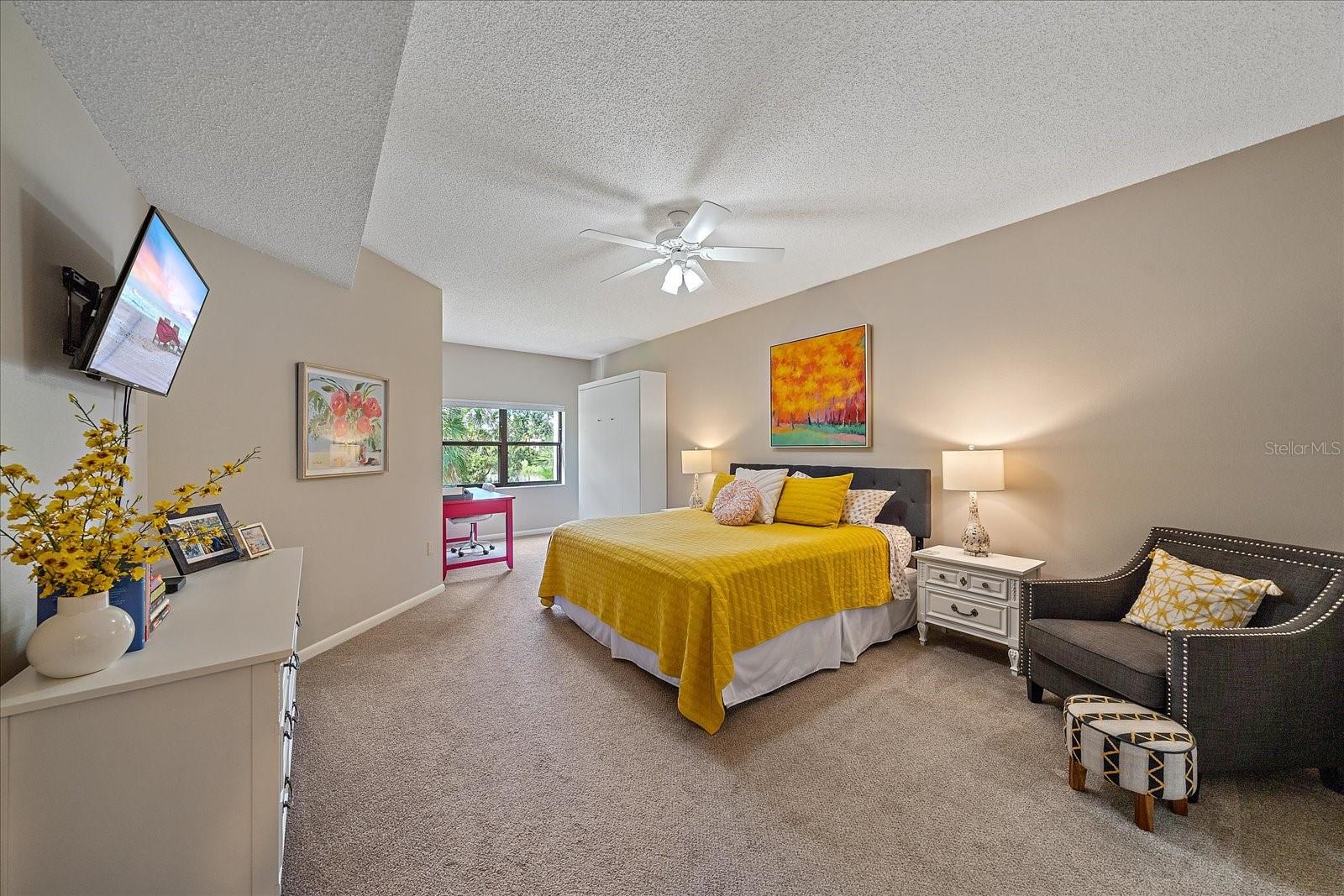 Image 17 of 39 For 1612 Starling Drive 101