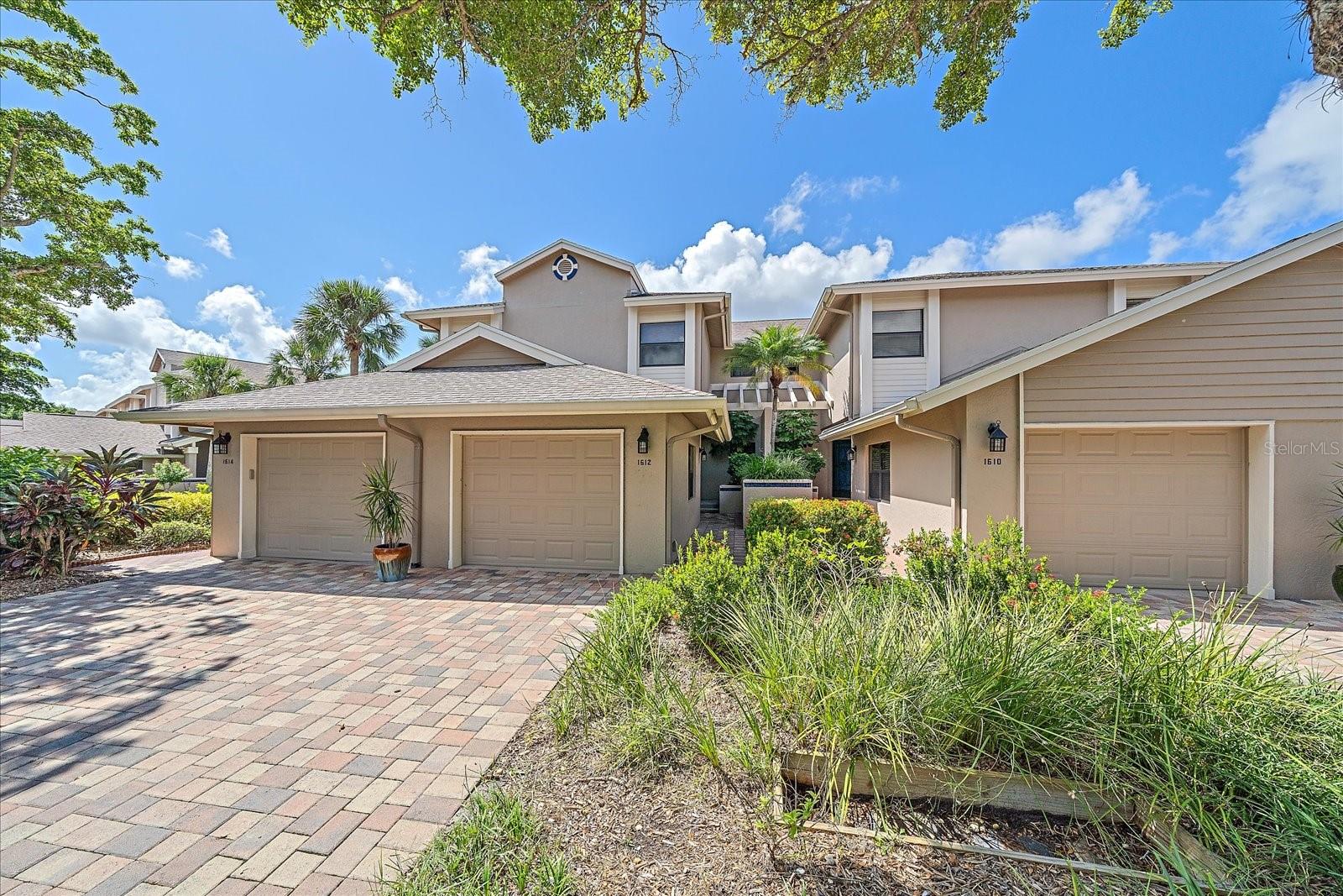 Image 2 of 39 For 1612 Starling Drive 101