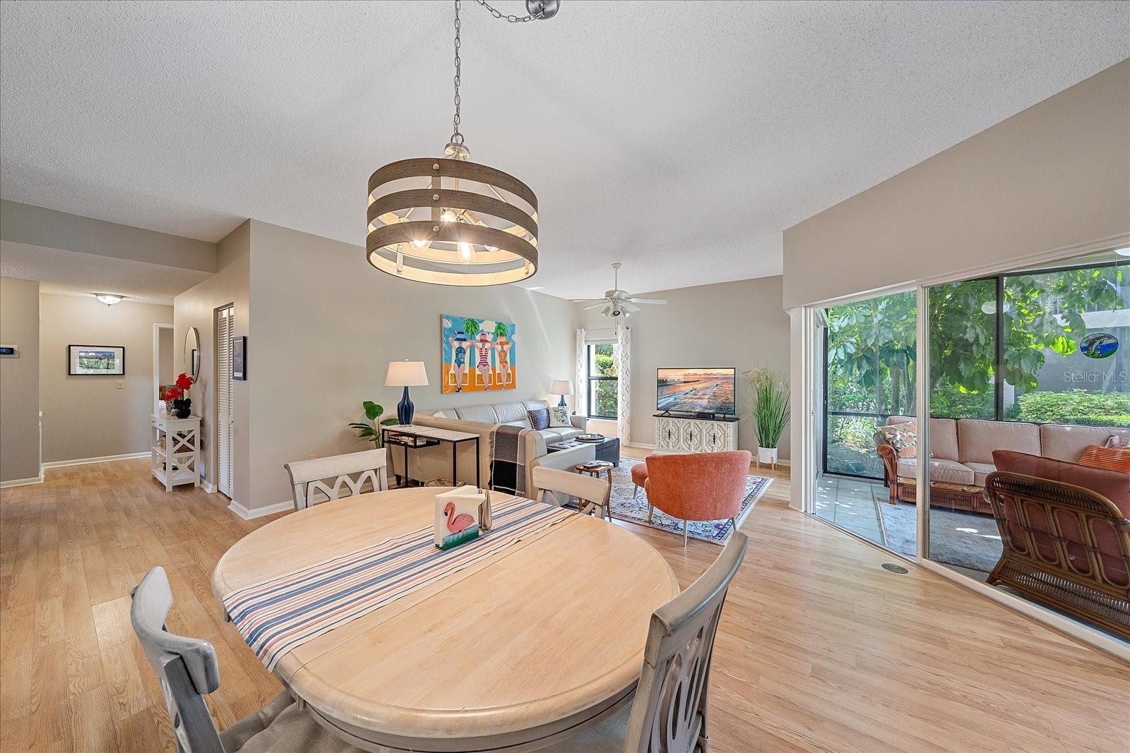 Image 6 of 39 For 1612 Starling Drive 101