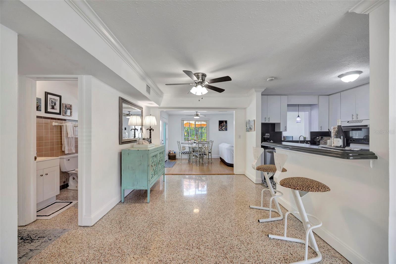Image 10 of 47 For 2307 Valencia Drive