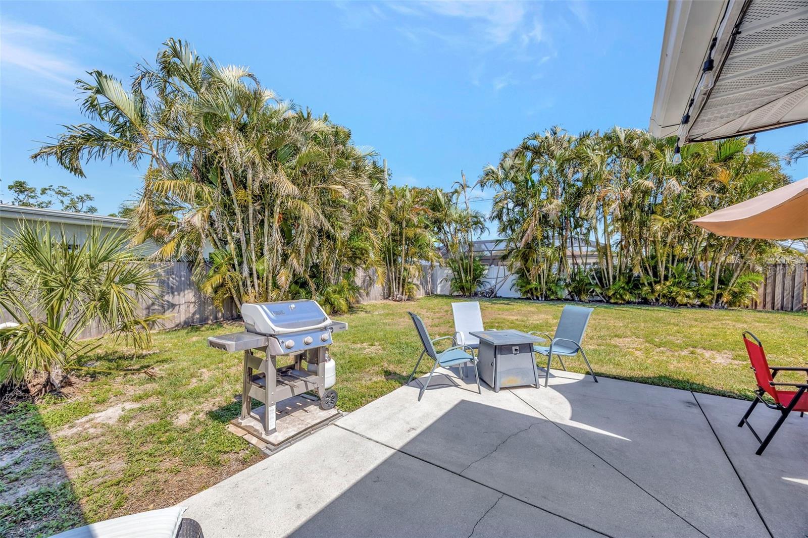 Image 30 of 47 For 2307 Valencia Drive