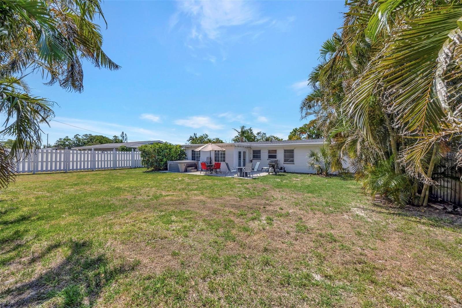 Image 31 of 47 For 2307 Valencia Drive