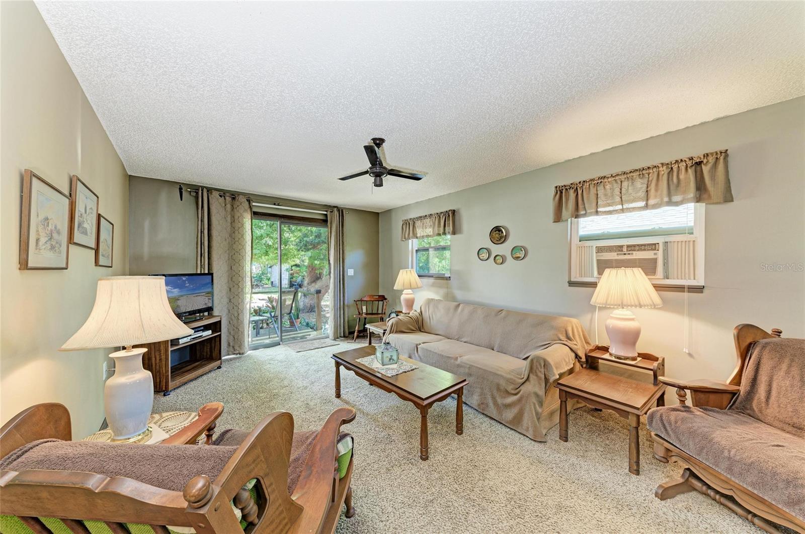 Image 14 of 46 For 909 Turner Street